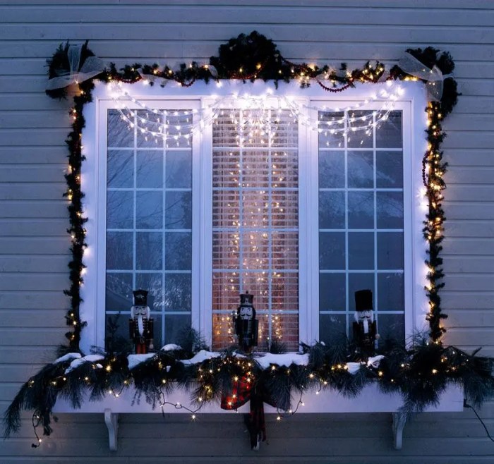 How to decorate windows at christmas